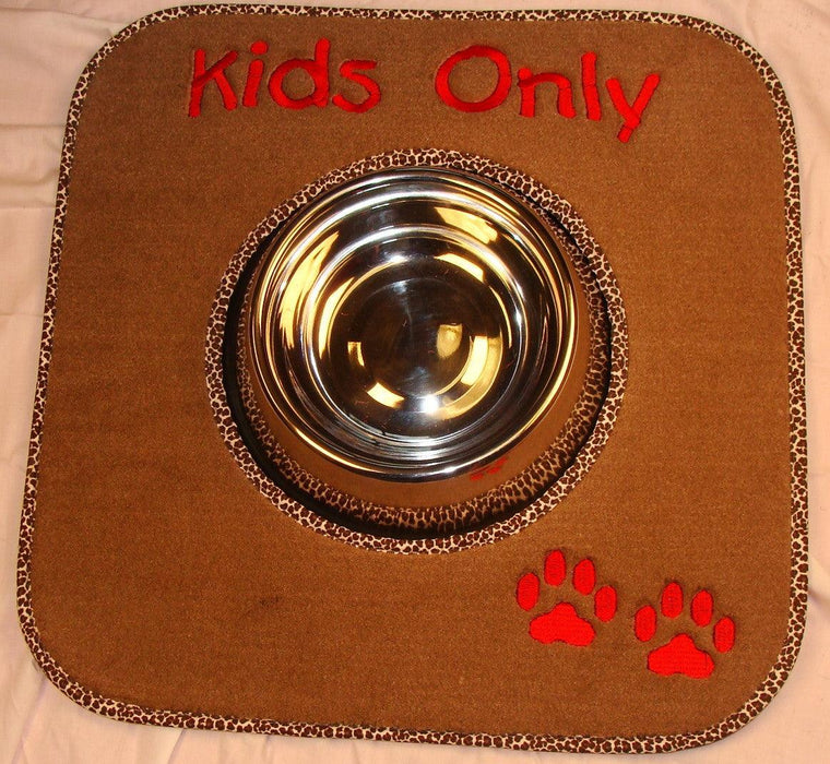 64 oz. Single Dish Pet Mat - Matworks